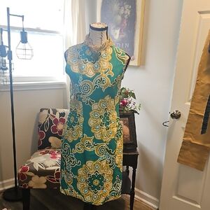 Taylor Sleeveless Easter Floral Shift Dress, Teal, Gold, Red, Green. Size 6